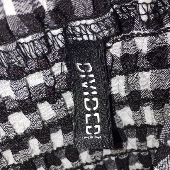 H&M Divided Puff Sleeve Crop Top | Black And White | Size S - Picture 3 of 5